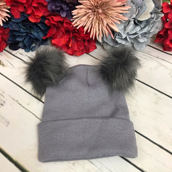 Warm Knitted Beanie with Double Faux Fur Pom Pom - Picture 5 of 8